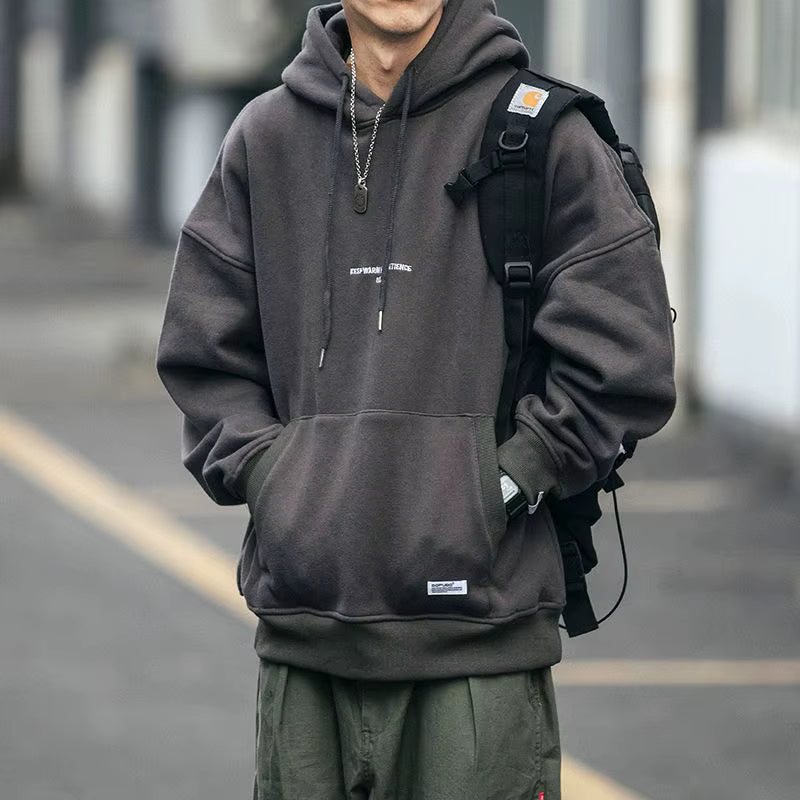 Donkergrijs / M